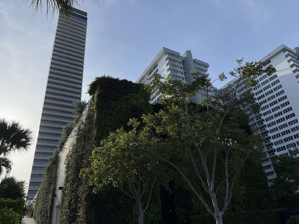 Building photo 2